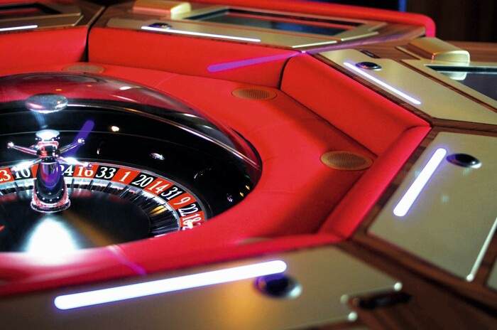 Marella Discovery - Casino 2.jpg